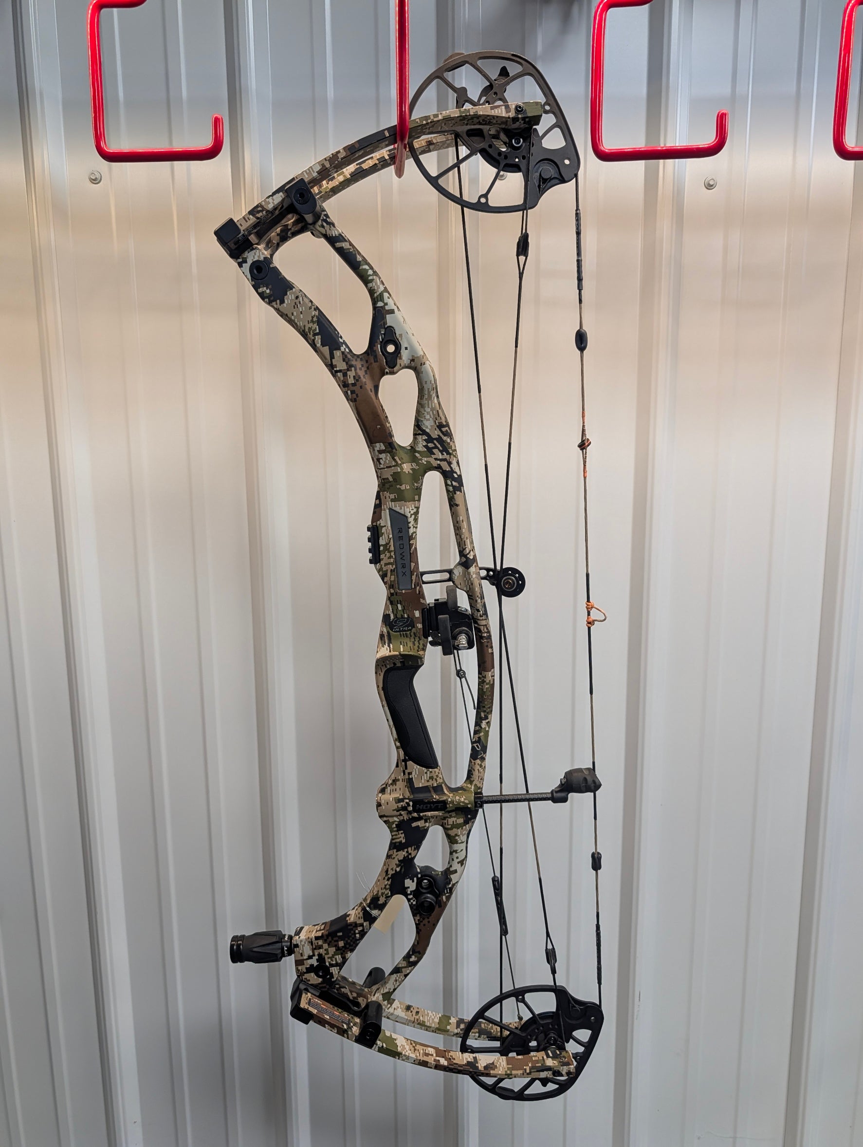 USED - Hoyt Redwrx 9 Ultra
