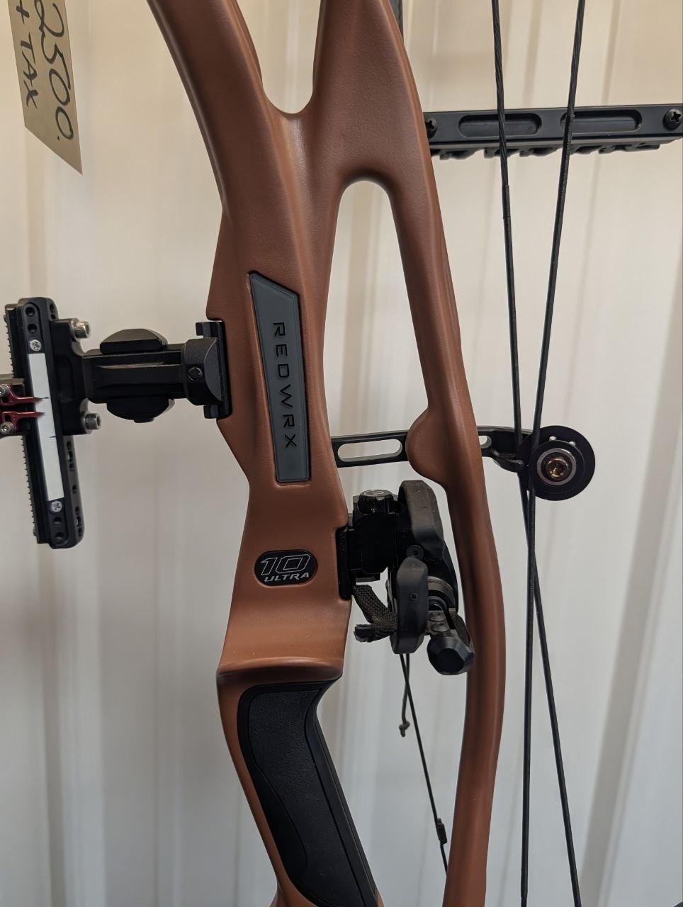 USED - Hoyt Redwrx 10 Ultra