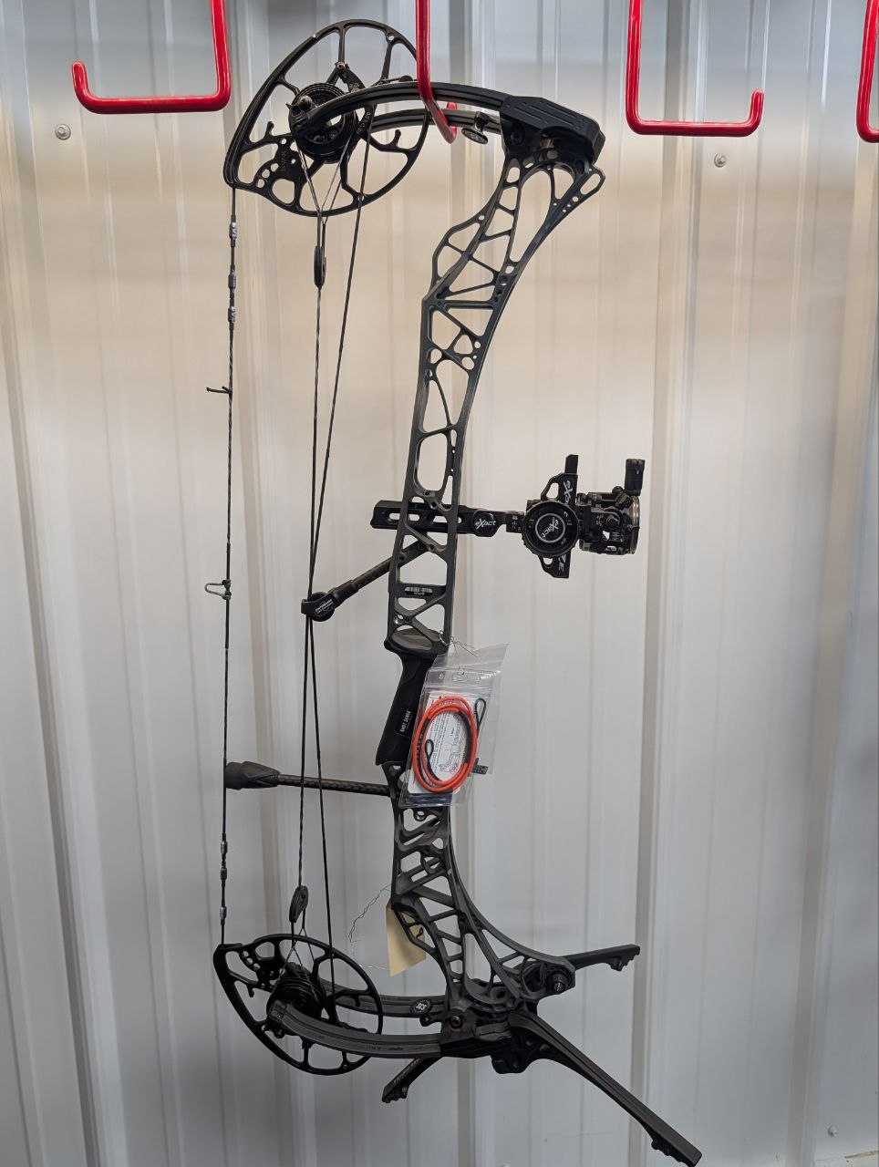 USED - Mathews Lift X