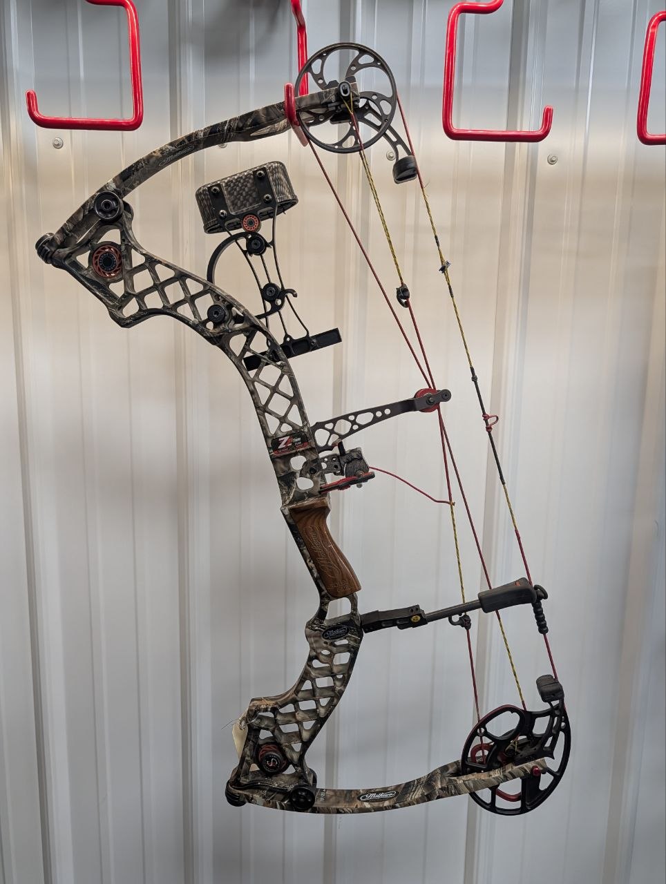 USED - Mathews Z7 Xtreme