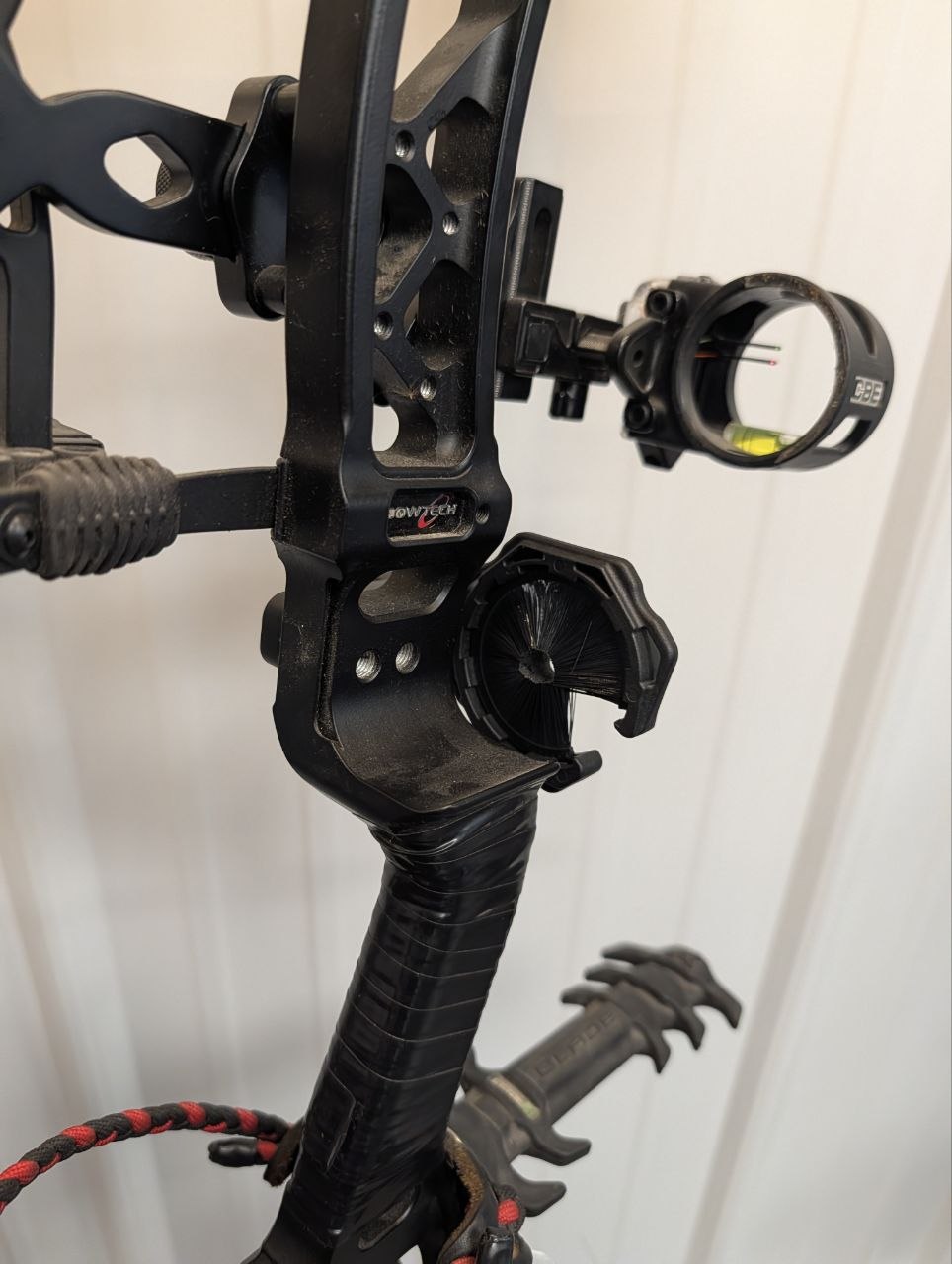 USED - Bowtech CP28 LEFT HAND