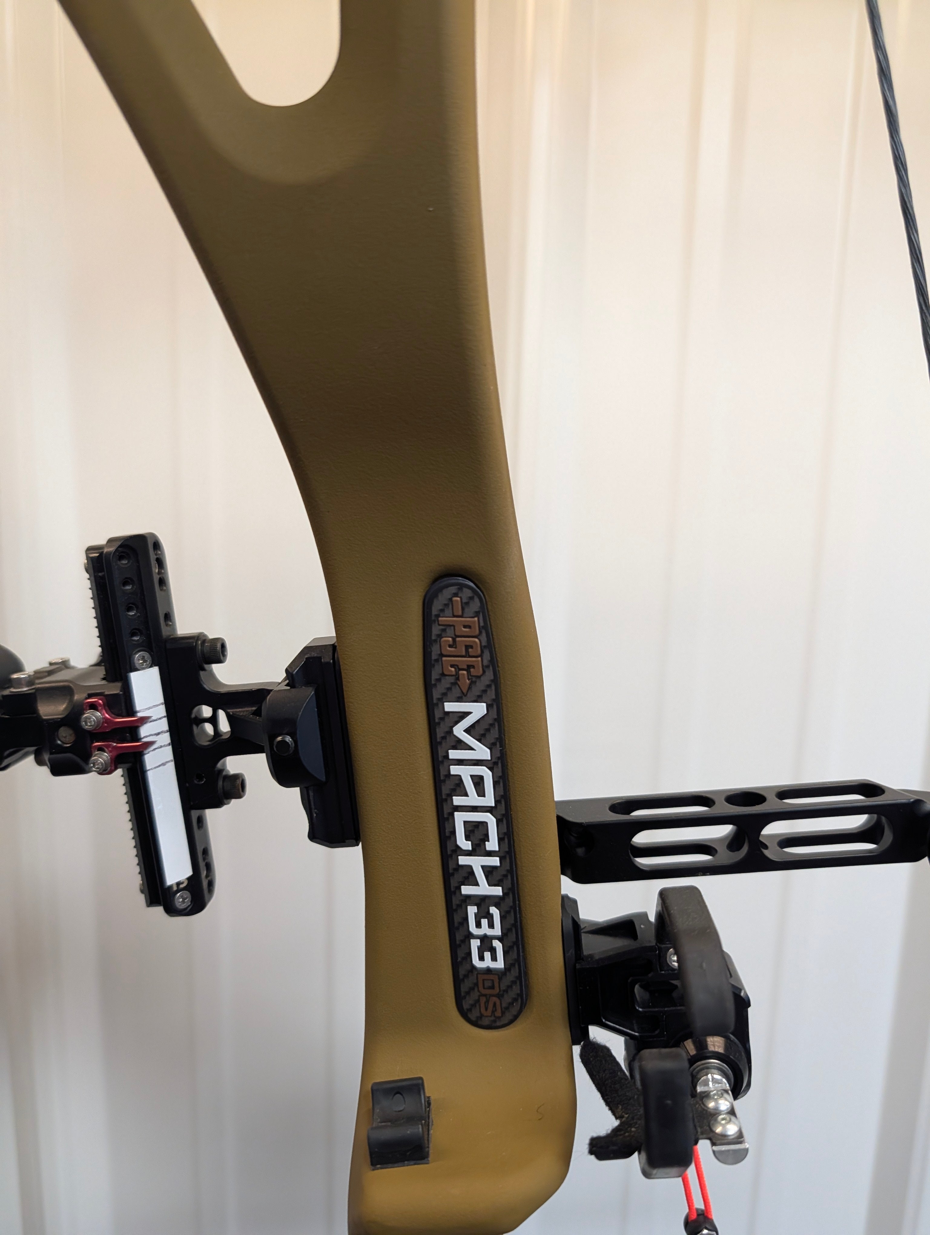 USED - PSE Mach 33 DS